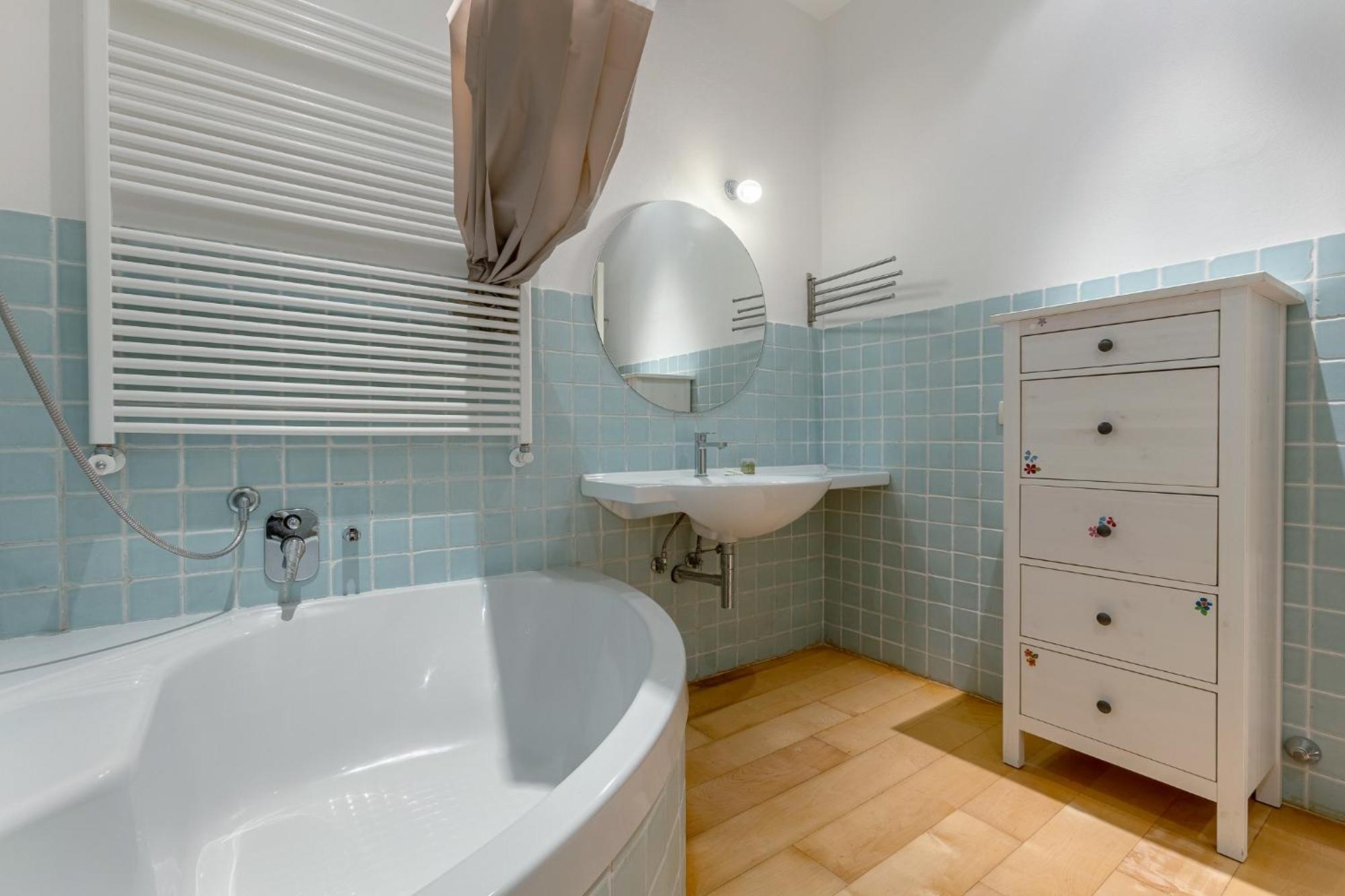 דירות בולוניה Teatro Duse Duplex Flat מראה חיצוני תמונה